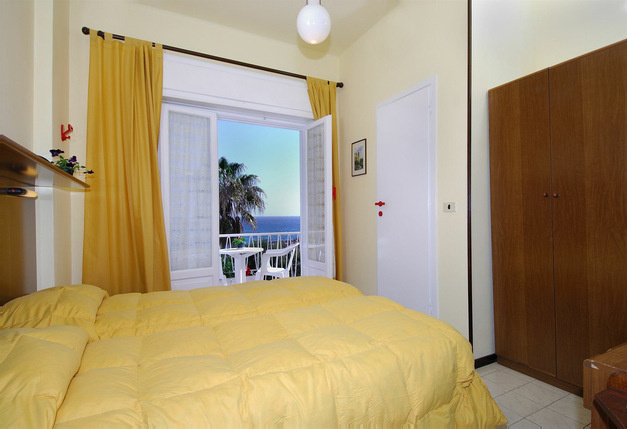 Hotel Nettuno Diano Marina Exterior foto