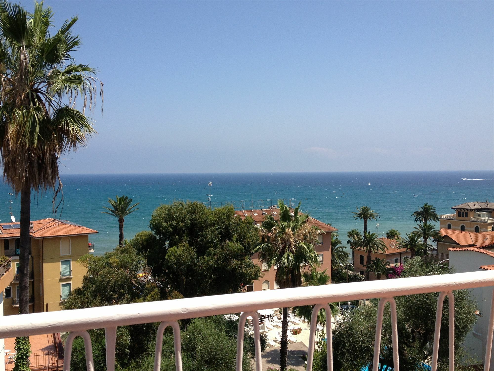Hotel Nettuno Diano Marina Exterior foto